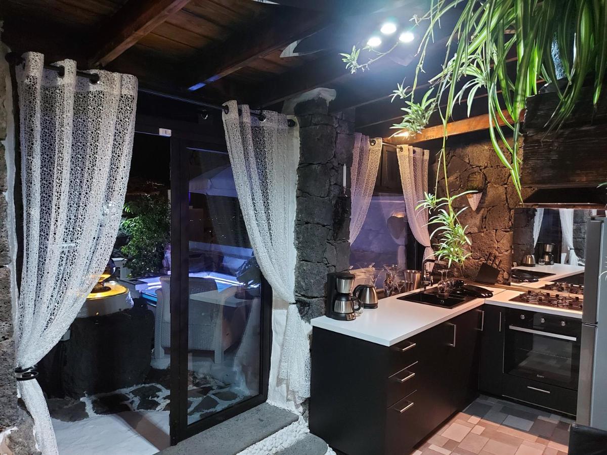 Aloelux Villa ! - Private Villa With Jacuzzi, Cinema ,Massage ,Wonderful View, Art Desing Villa Conil Bagian luar foto