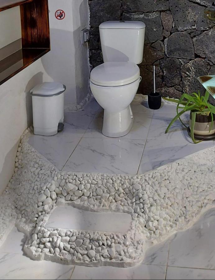 Aloelux Villa ! - Private Villa With Jacuzzi, Cinema ,Massage ,Wonderful View, Art Desing Villa Conil Bagian luar foto